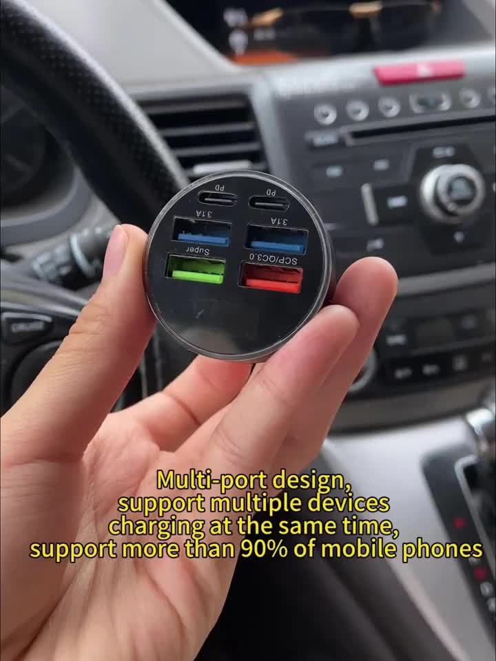 Cargador de coche de carga rápida 2 PD con 4 puertos USB y pantalla digital. Cargador de coche de carga rápida 6 en 1 con cabeza de cargador móvil de 7A. Adaptador de teléfono automático y accesorios automotrices.